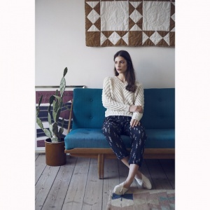 Isager jumper knitting pattern - Pearls